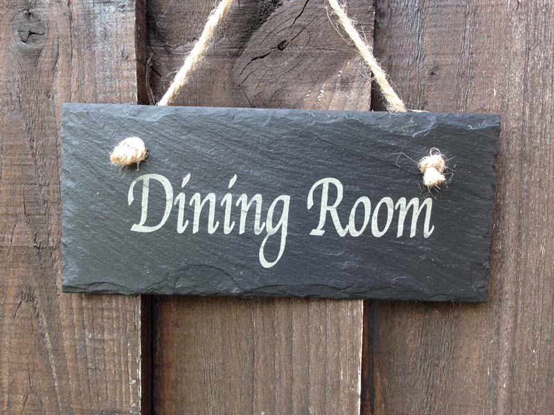 restaurant-door-sign