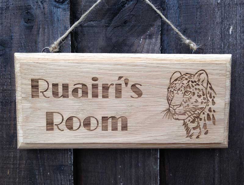 personalised-oak-bedroom-door-sign